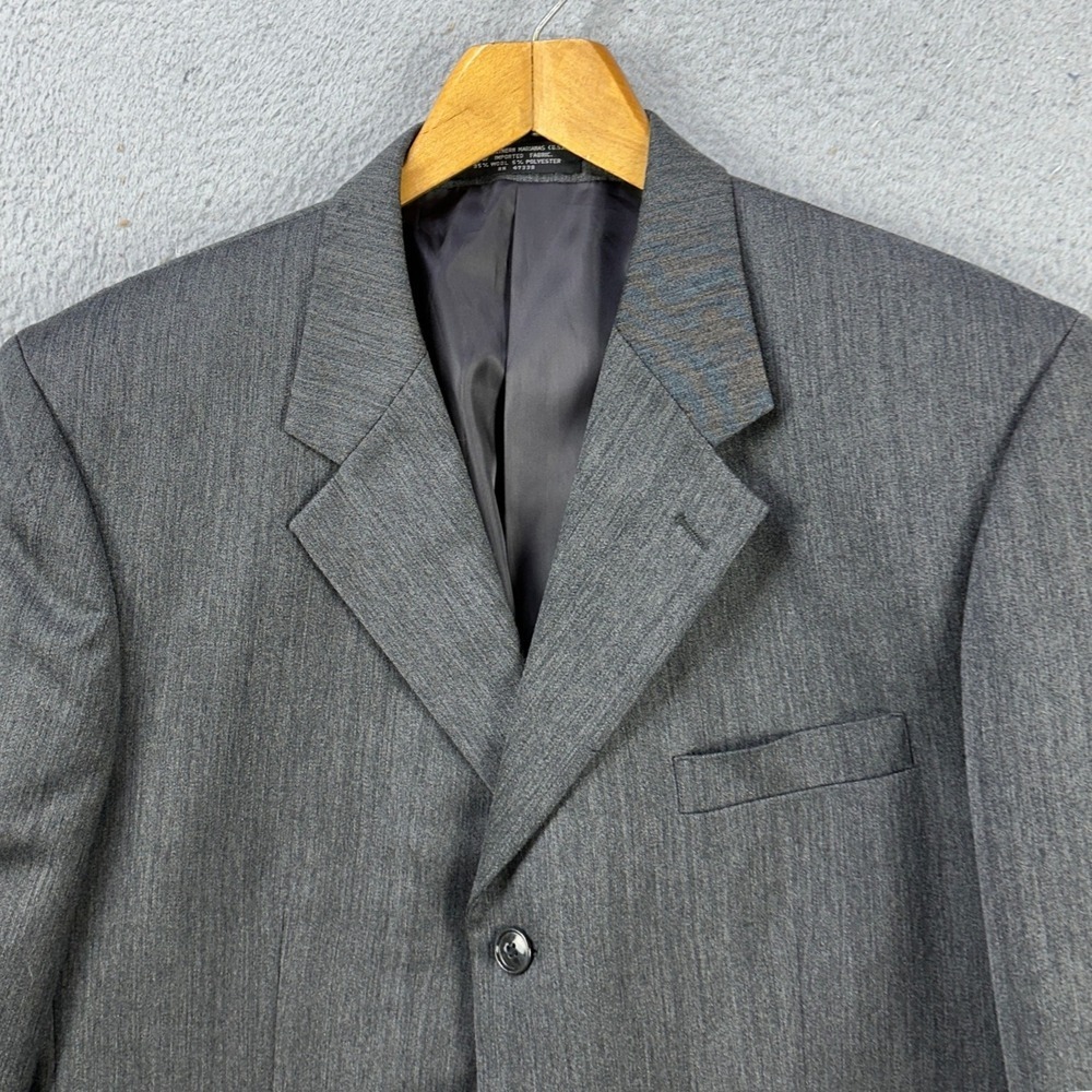 Albert Nipon Wool Blend Blazer Jacket Sport Coat Men 42S Gray Long Sleeve Pocket